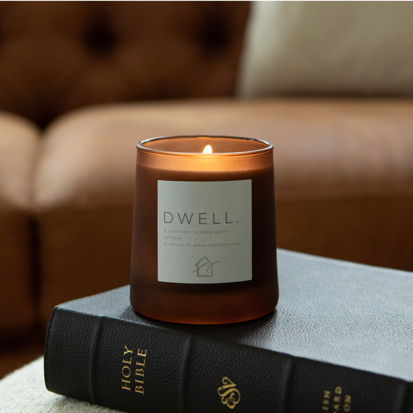 Dwell Candle - Luxury Amber Glass Candle